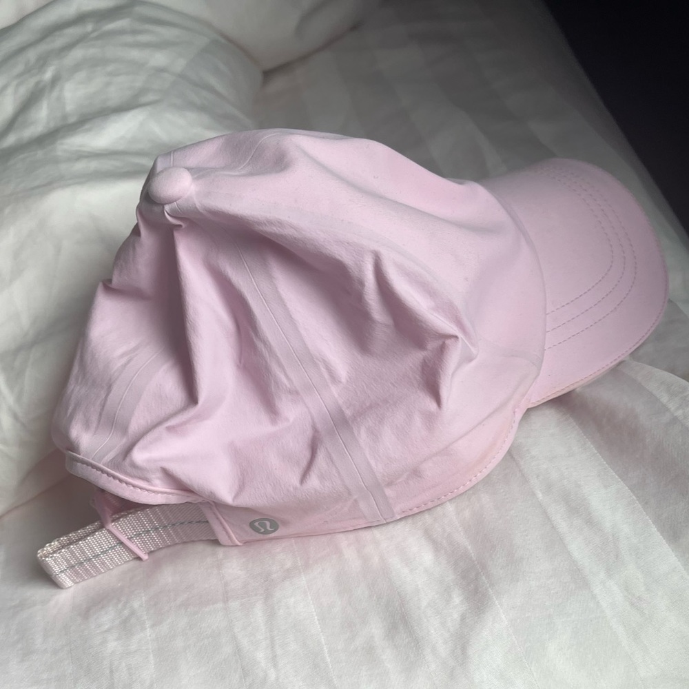 Lululemon running hat